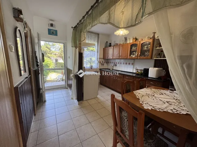 Eladó lakás Tahitótfalu 88 nm