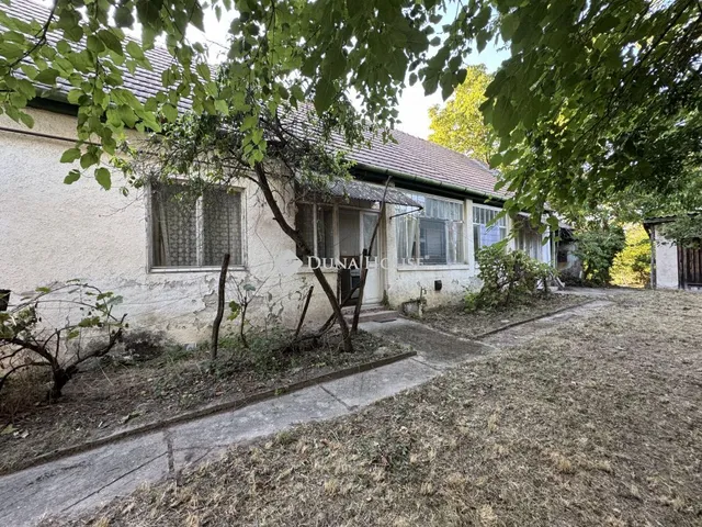 Eladó ház Szigetmonostor 107 nm