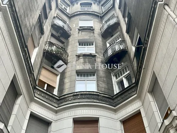 Eladó lakás Budapest V. kerület 68 nm