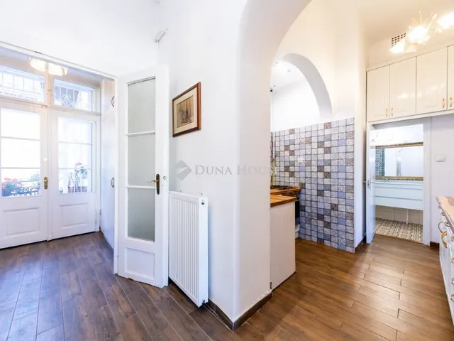 Eladó lakás Budapest V. kerület 72 nm