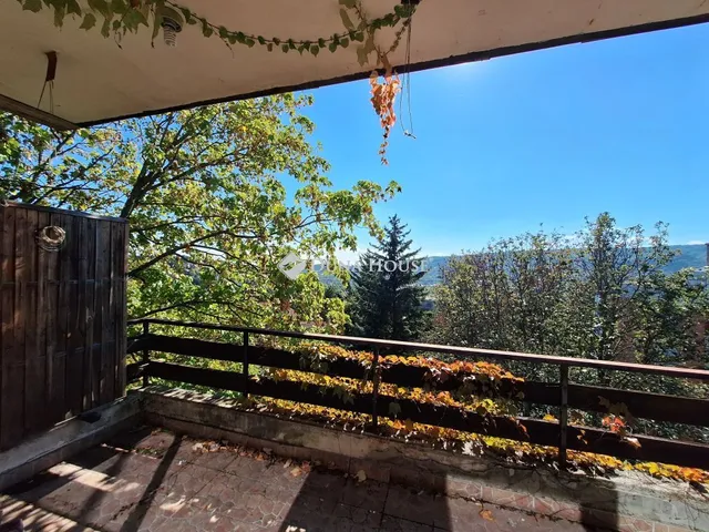 Eladó lakás Budapest II. kerület, Nagybányai út 94 nm