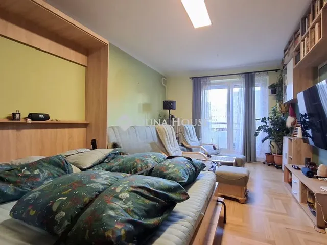 Eladó lakás Budapest III. kerület 57 nm