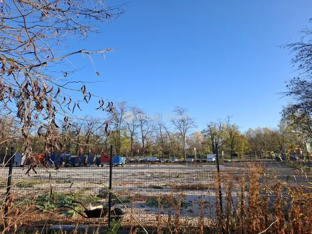 Eladó telek Gödöllő 7495 nm