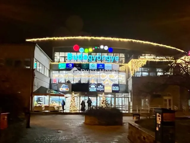 Eladó kereskedelmi és ipari ingatlan Budapest II. kerület 12 nm