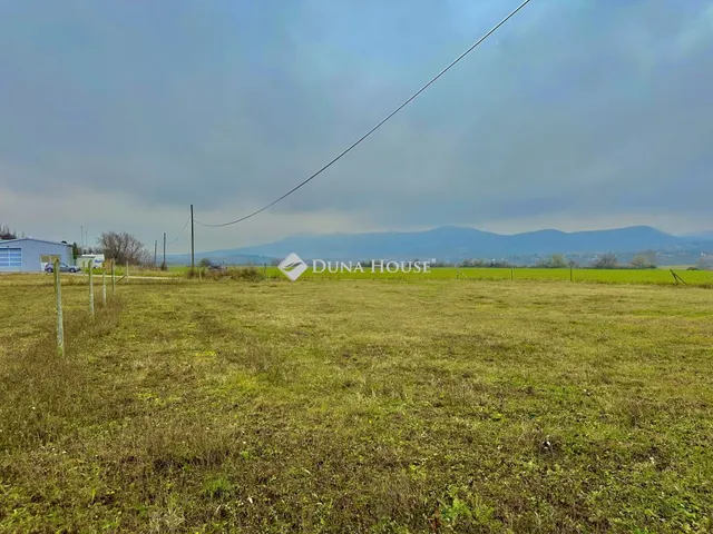 Eladó telek Pilisvörösvár 3374 nm