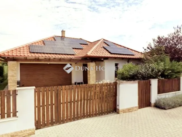 Eladó ház Kistarcsa 163 nm