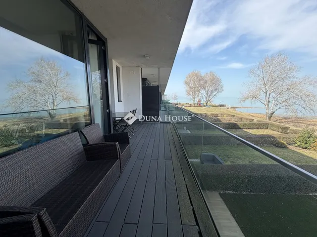 Eladó lakás Siófok 77 nm