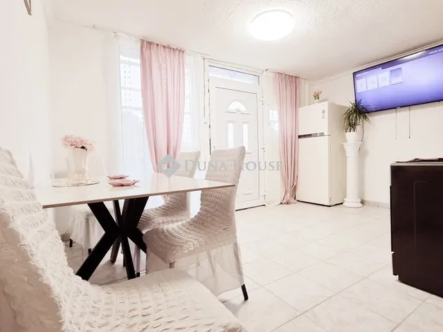 Eladó ház Csörög 70 nm