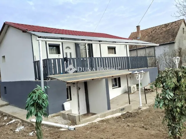 Eladó ház Csörög, Munkácsy Mihály utca 70 nm