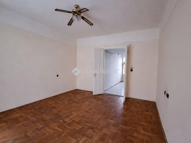 Eladó lakás Budapest VIII. kerület, Szigony utca 43 nm