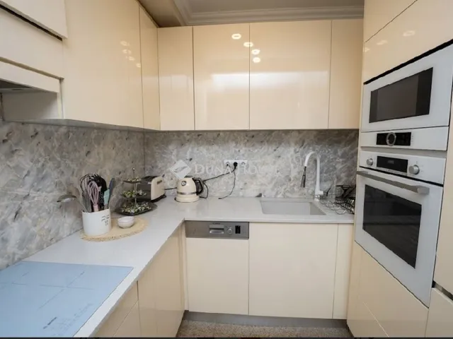 Eladó lakás Budapest XIII. kerület 70 nm