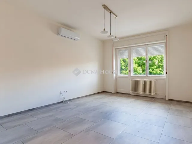 Eladó lakás Budapest I. kerület 61 nm