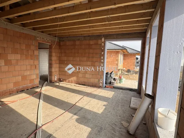 Eladó ház Taksony 90 nm