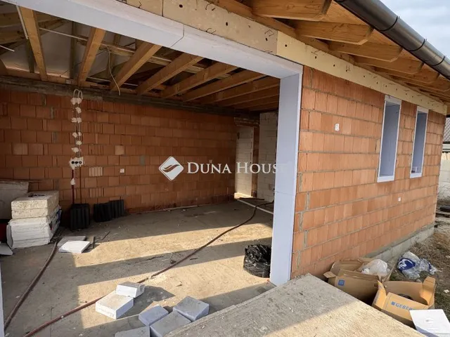 Eladó ház Taksony 87 nm