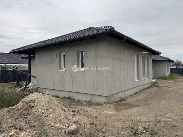 Eladó ház Taksony 87 nm
