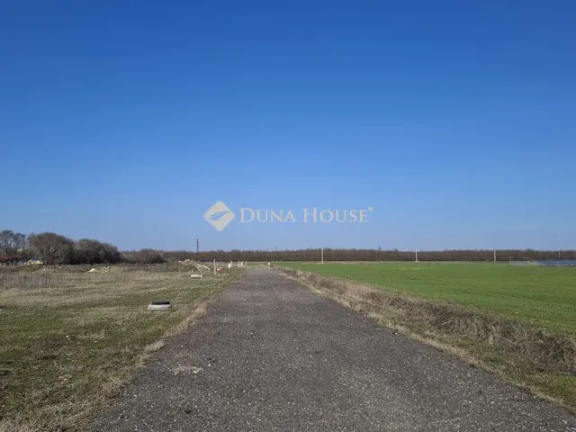 Eladó telek Szolnok, Thököly út 2551 nm