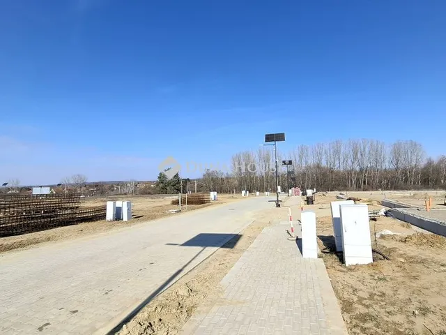 Eladó telek Isaszeg, Ady Endre utca 842 nm