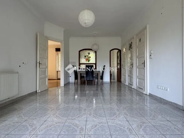 Eladó lakás Budapest II. kerület 100 nm