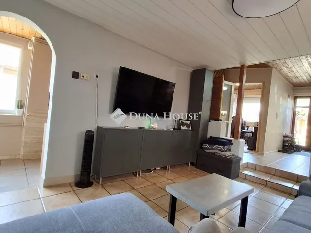 Eladó ház Fót, Bokor utca 105 nm