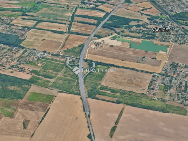 Eladó telek Vác 4683 nm