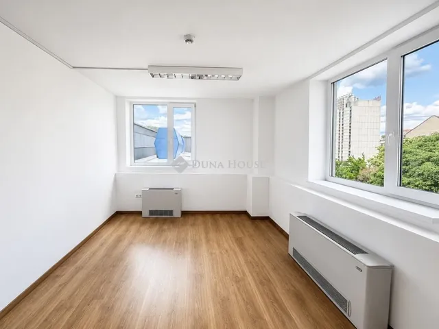 Kiadó kereskedelmi és ipari ingatlan Budapest I. kerület, Kuny Domokos utca 140 nm