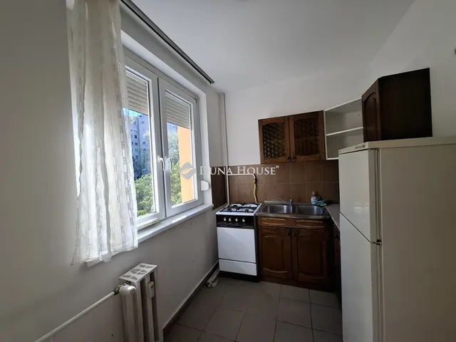 Kiadó lakás Budapest XVII. kerület, Pesti út 37 nm
