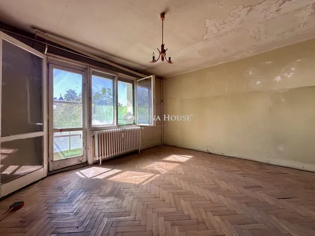 Eladó lakás Szekszárd 31 nm