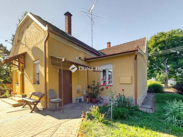 Eladó ház Porrogszentkirály 150 nm