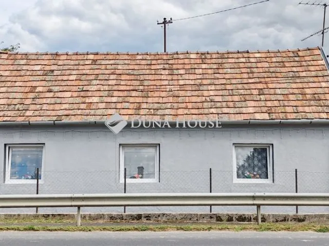 Eladó ház Csurgó 72 nm