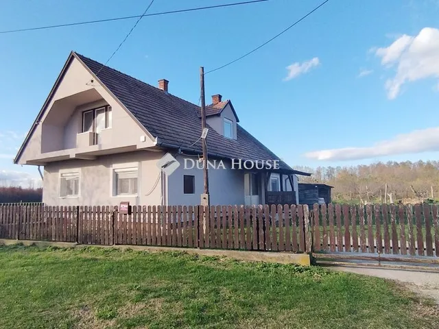 Eladó ház Szenta 154 nm
