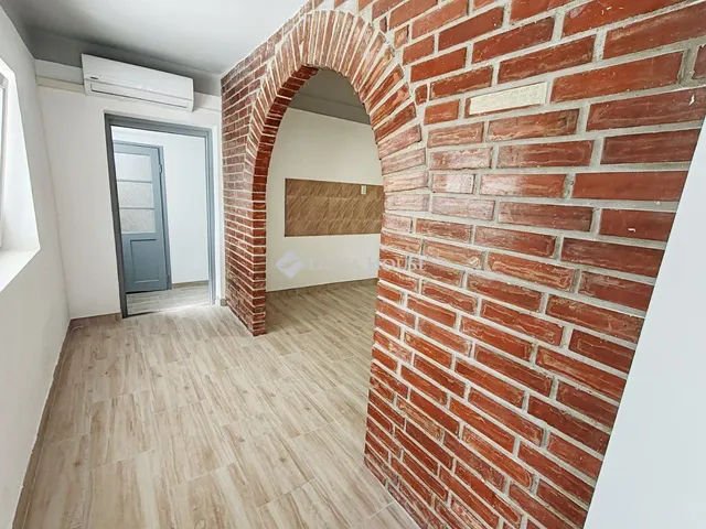 Eladó ház Porrogszentkirály 66 nm
