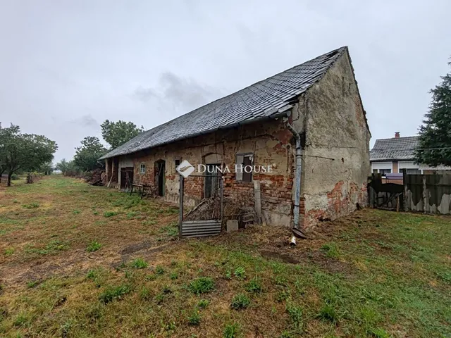 Eladó ház Háromfa 97 nm