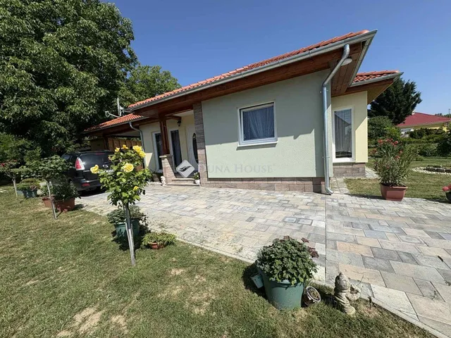 Eladó ház Galambok 107 nm