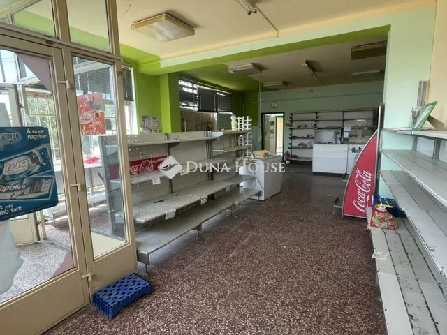 Eladó kereskedelmi és ipari ingatlan Zalakomár 376 nm