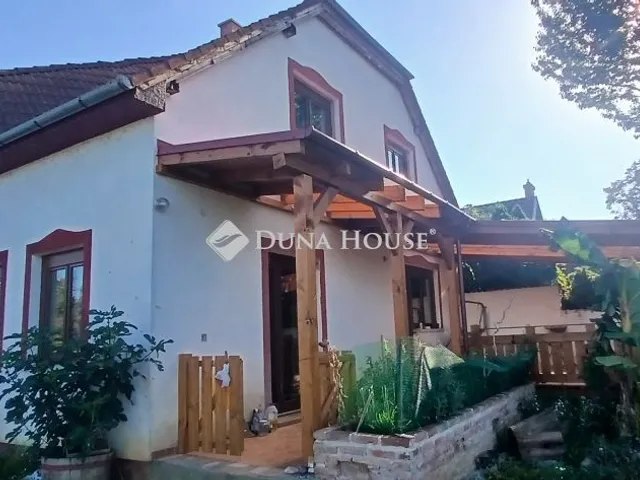 Eladó ház Letenye 241 nm