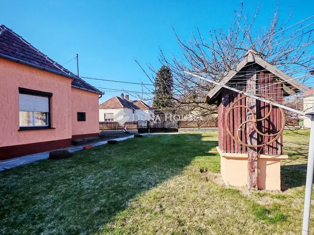 Eladó ház Szenta 70 nm