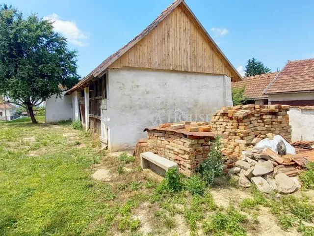 Eladó telek Kilimán 3050 nm