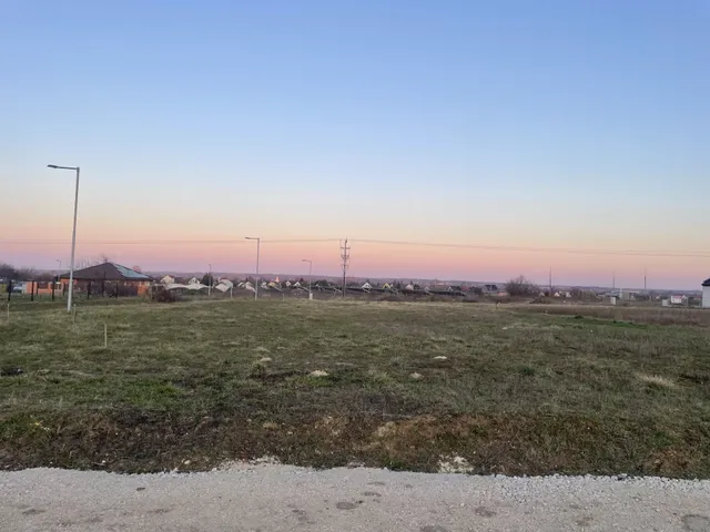 Eladó telek Berhida 864 nm