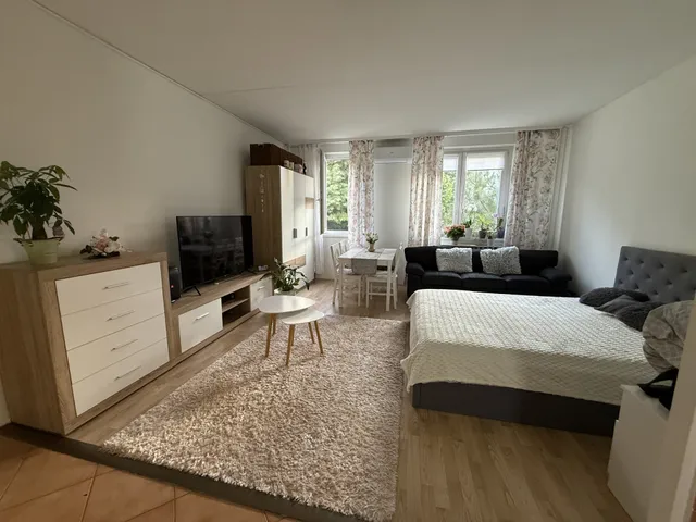 Eladó lakás Veszprém 42 nm