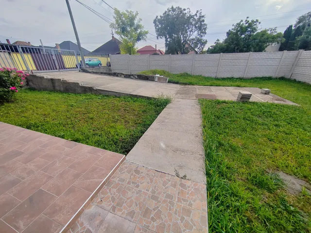 Eladó ház Komárom 150 nm