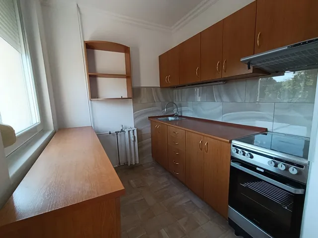 Eladó lakás Veszprém 59 nm