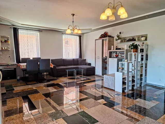 Eladó ház Tapolca, Botár Árpád 118 nm