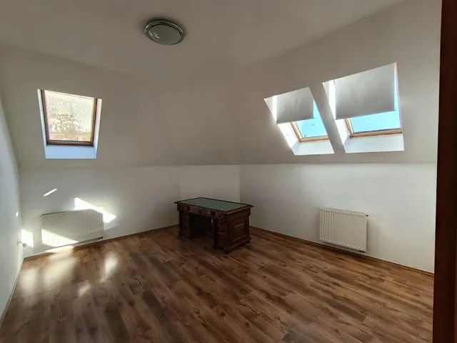 Eladó lakás Veszprém 105 nm