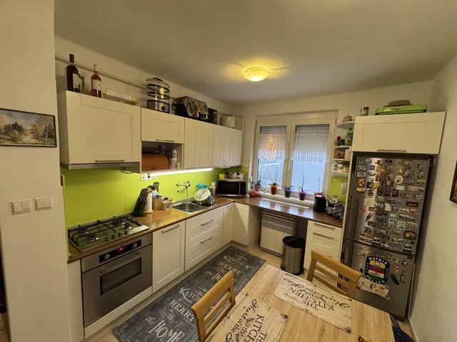 Eladó lakás Veszprém 52 nm