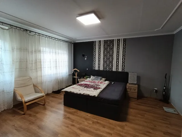 Eladó lakás Veszprém 42 nm