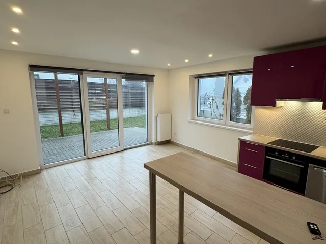 Kiadó lakás Veszprém 72 nm