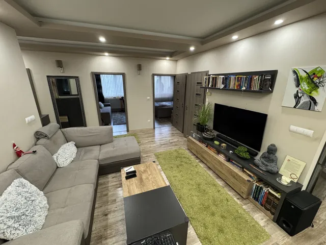 Eladó lakás Veszprém 74 nm