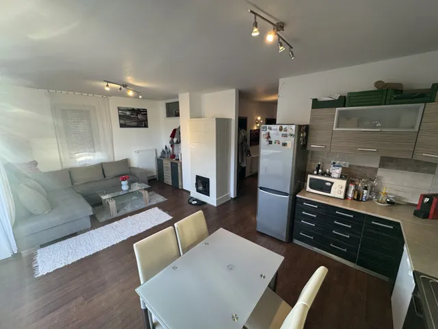 Eladó lakás Veszprém 78 nm