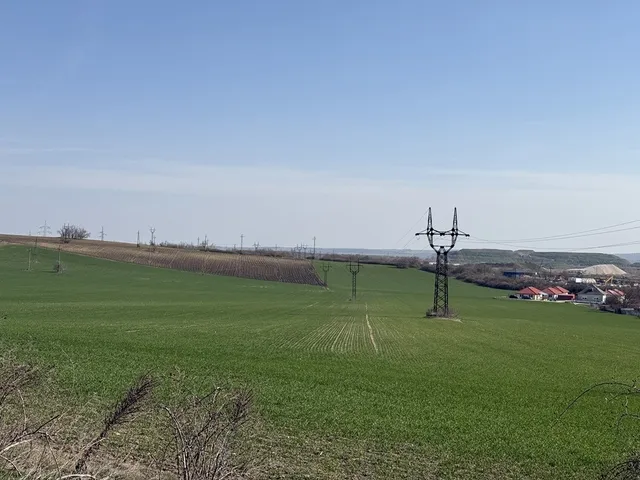 Eladó telek Várpalota 49669 nm