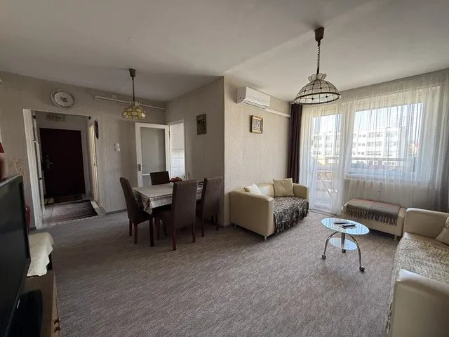 Eladó lakás Várpalota 69 nm